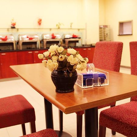 Hanting Express Shangri-La Branch Kültér fotó